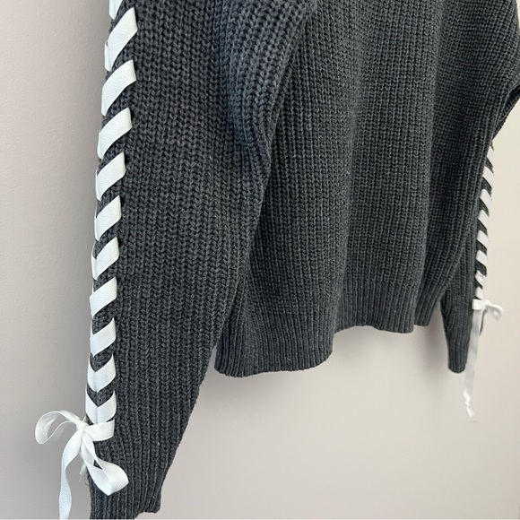 Gray Lace Up Crewneck Sweater - Picture 7 of 12